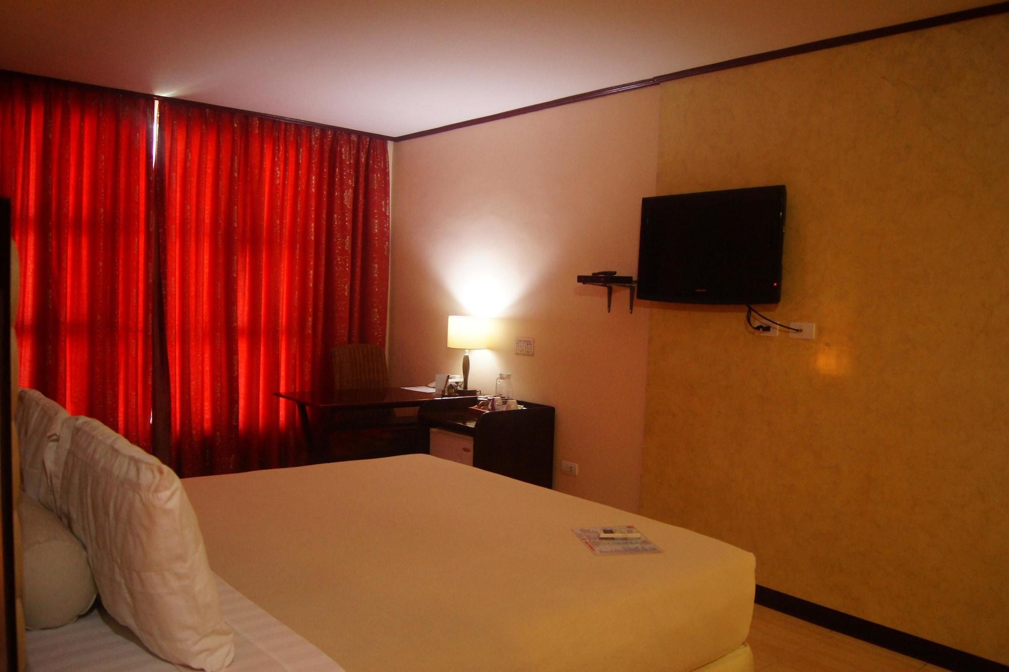 Dulcinea Hotel And Suites Đảo Mactan Ngoại thất bức ảnh