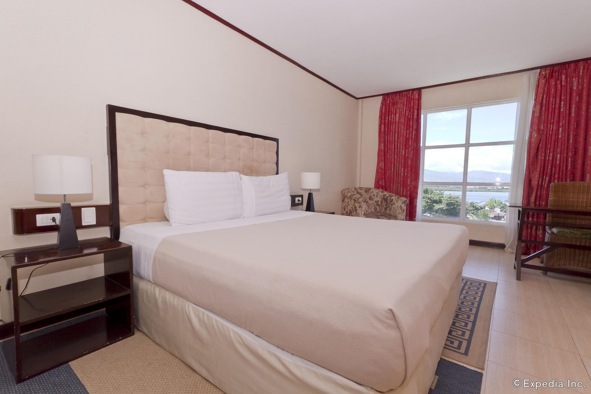 Dulcinea Hotel And Suites Đảo Mactan Ngoại thất bức ảnh