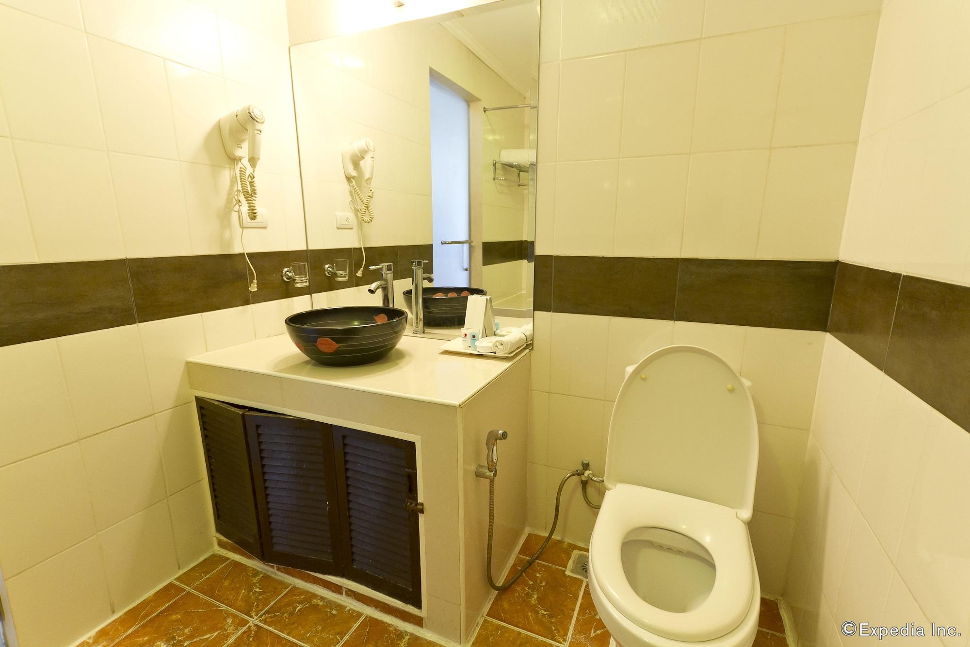Dulcinea Hotel And Suites Đảo Mactan Ngoại thất bức ảnh