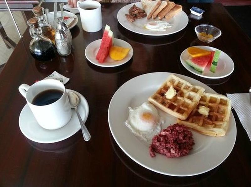 Dulcinea Hotel And Suites Đảo Mactan Ngoại thất bức ảnh