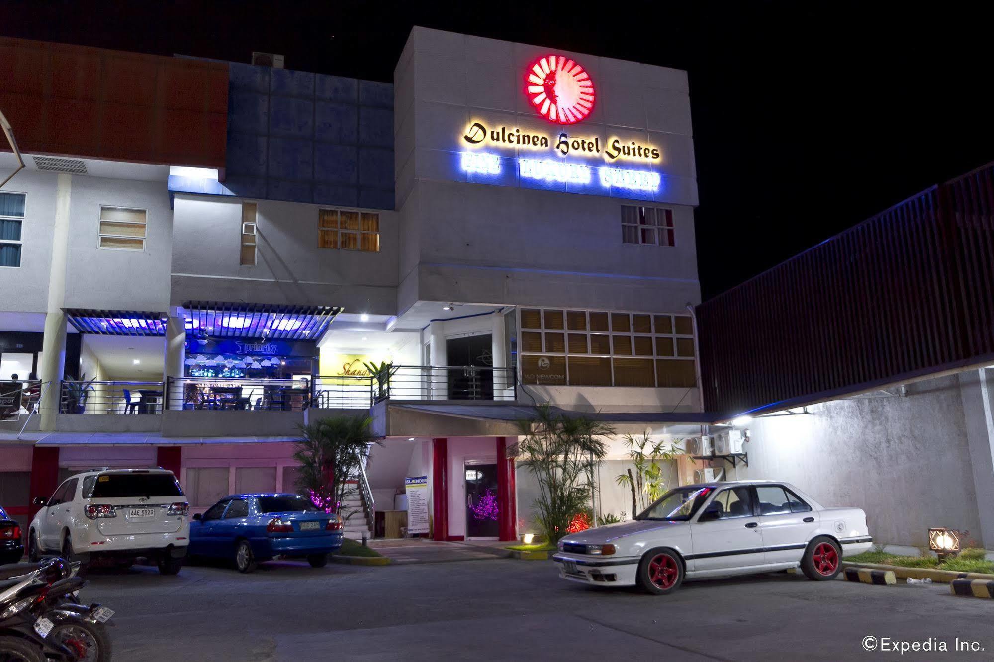 Dulcinea Hotel And Suites Đảo Mactan Ngoại thất bức ảnh