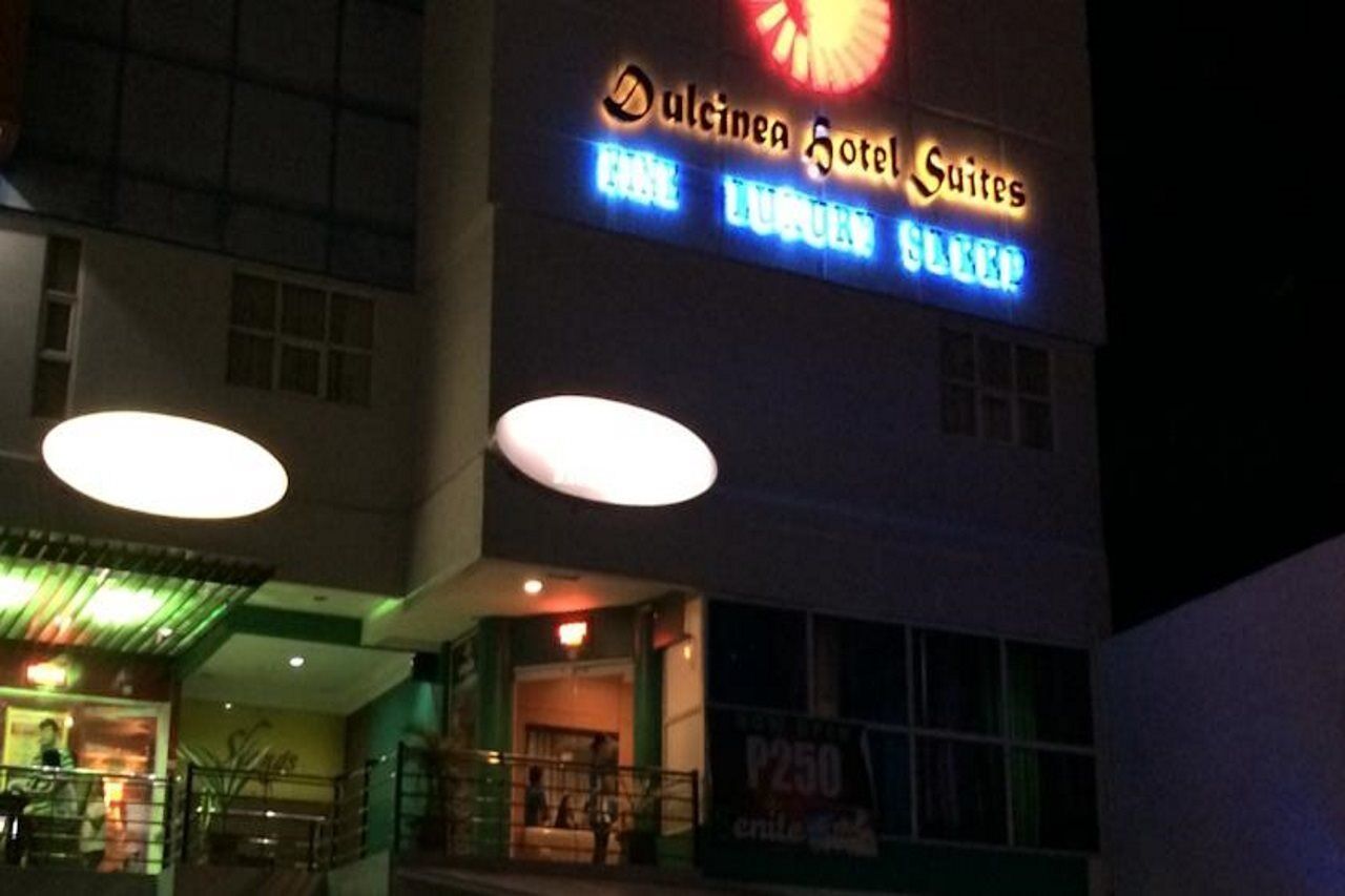Dulcinea Hotel And Suites Đảo Mactan Ngoại thất bức ảnh